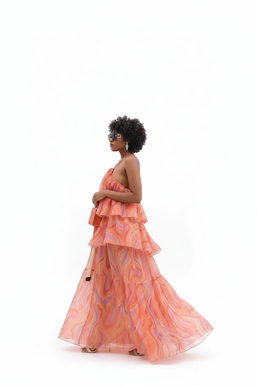 Robe Orange Pose Profil